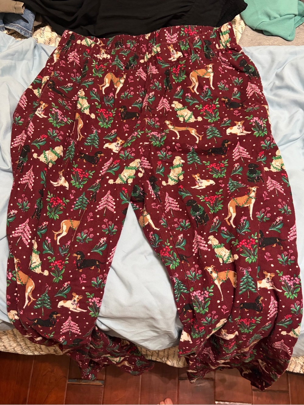Lands' End Burgundy Dog Print Pajama Bottoms with Green Accents